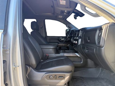 Used 2020 GMC Sierra 2500 Denali w/ Denali Ultimate Package image 15