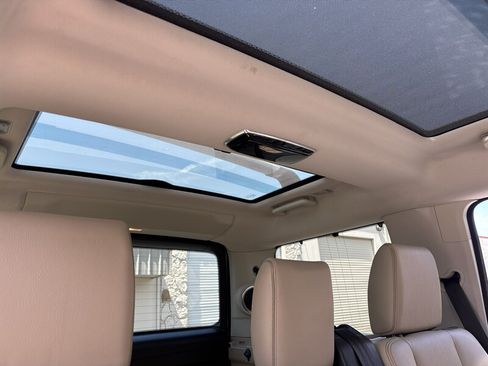 Used 2014 Land Rover LR4 HSE AWD/4WD image 36