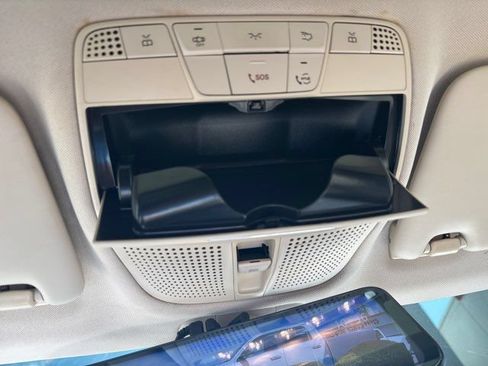 Used 2020 Mercedes-Benz C 300 Sedan image 41
