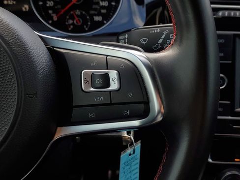 Used 2020 Volkswagen GTI S image 15