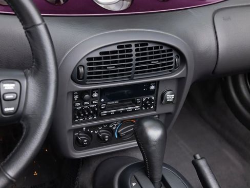 Used 1999 Plymouth Prowler RWD image 18