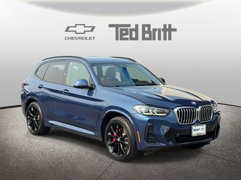 Used 2023 BMW X3 xDrive30i AWD/4WD image 3