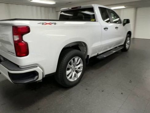 Used 2021 Chevrolet Silverado 1500 Custom w/ Safety Confidence Package AWD/4WD image 8