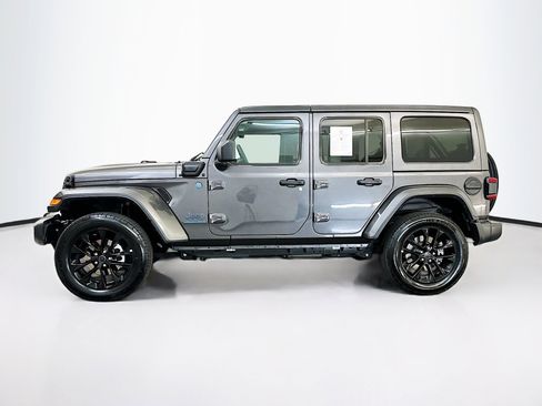 Used 2025 Jeep Wrangler Sahara w/ Safety Group image 4