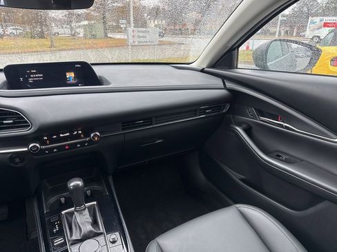 Used 2023 MAZDA CX-30 AWD 2.5 S w/ Preferred Package image 12