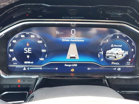 Certified 2025 Chevrolet Silverado 1500 LT image 16