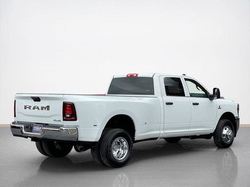 New 2026 RAM 3500 Tradesman w/ Chrome Appearance Group A AWD/4WD image 8