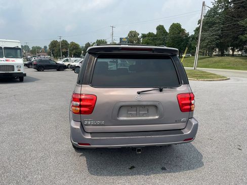 Used 2002 Toyota Sequoia Limited RWD image 8