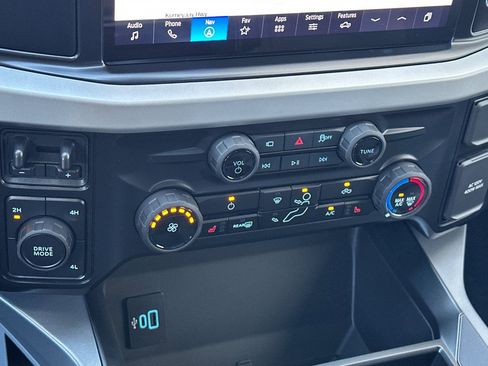 New 2026 Ford F350 XLT w/ XLT Premium Package image 19