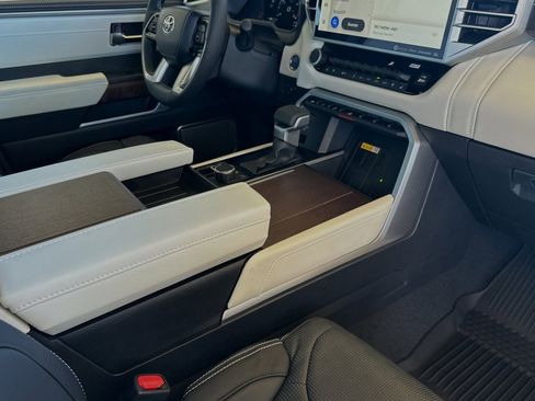 Used 2024 Toyota Tundra Capstone image 18