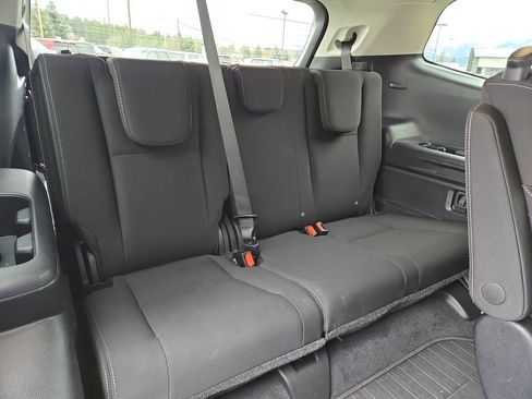 Used 2025 Subaru Ascent Premium w/ Premium Package image 31