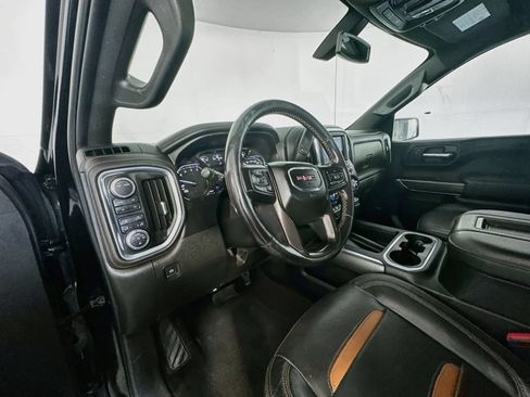 Used 2021 GMC Sierra 1500 AT4 w/ AT4 Preferred Package AWD/4WD image 9