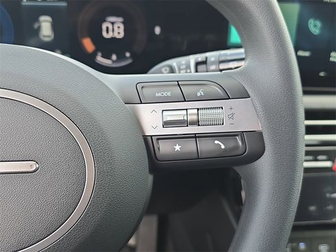 New 2026 Hyundai Tucson SEL image 17