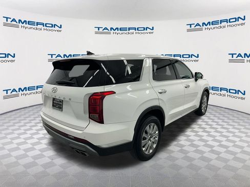 Used 2025 Hyundai Palisade SE FWD image 5