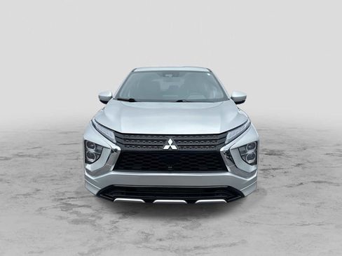 Used 2024 Mitsubishi Eclipse Cross SEL AWD/4WD image 3