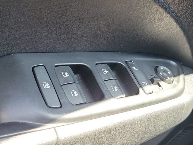 Certified 2026 Hyundai Venue SE FWD image 17