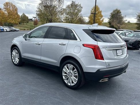 Used 2019 Cadillac XT5 Premium Luxury image 6