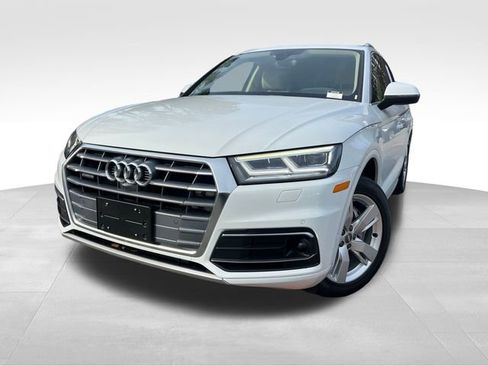 Used 2019 Audi Q5 Prestige w/ Prestige Package image 9