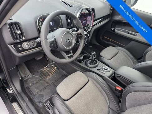 Used 2024 MINI Cooper Countryman S w/ Premium Package FWD image 10
