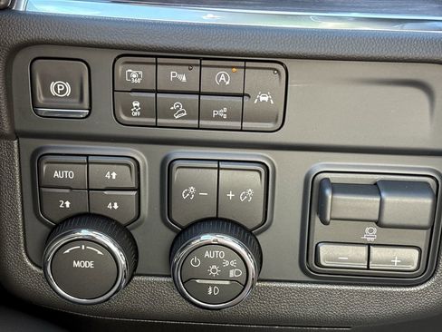 New 2026 Chevrolet Tahoe Premier image 37