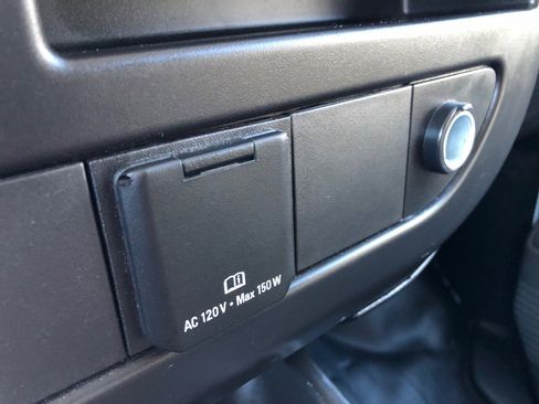 Used 2024 GMC Savana 2500 w/ Driver Convenience Package image 27