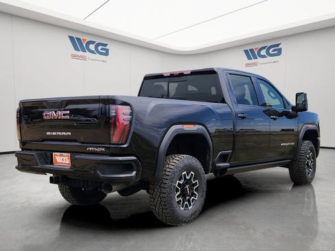 New 2026 GMC Sierra 2500 AT4X AWD/4WD image 4