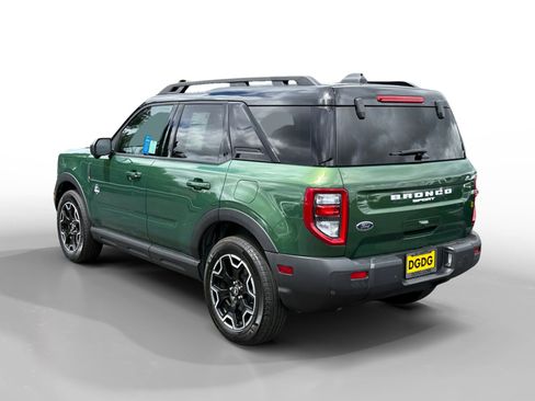 Used 2025 Ford Bronco Sport Outer Banks w/ Outer Banks Tech Package+ image 3