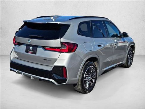 Used 2025 BMW X1 xDrive28i w/ M Sport Package image 5