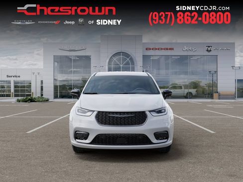 New 2026 Chrysler Pacifica Select FWD image 6