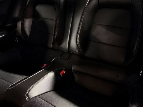 Used 2019 Ford Mustang GT Premium RWD image 17