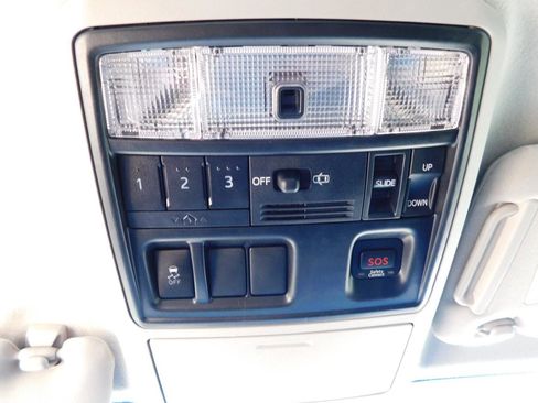 Used 2016 Toyota 4Runner Limited image 22