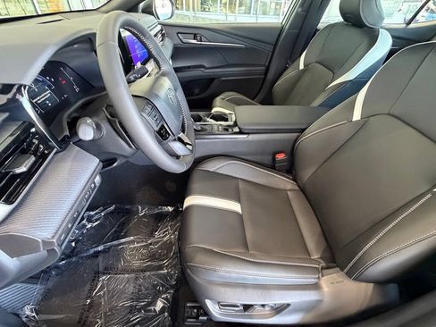 New 2026 Toyota Camry SE FWD image 17