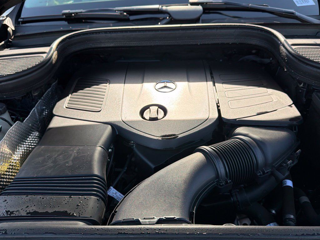 Certified 2025 Mercedes-Benz GLE 450e 4MATIC image 35