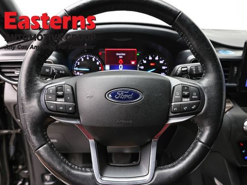 Used 2020 Ford Explorer Limited AWD/4WD image 10