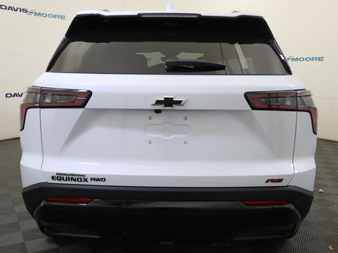 New 2026 Chevrolet Equinox RS image 7