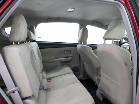 Used 2014 Toyota Prius V Three FWD image 13