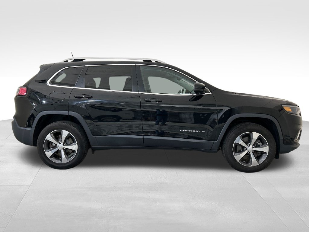 Used 2019 Jeep Cherokee Limited AWD/4WD image 7