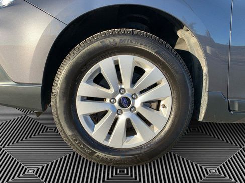 Used 2018 Subaru Outback 2.5i Premium image 17