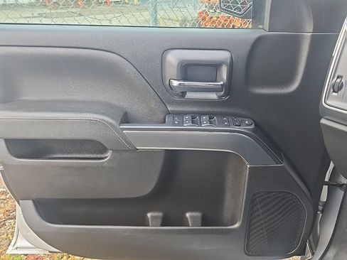 Used 2018 Chevrolet Silverado 1500 LT w/ All Star Edition AWD/4WD image 4