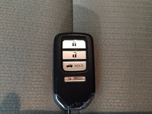 Used 2020 Honda Accord LX image 32