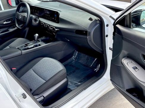 Used 2026 Nissan Sentra SV w/ Floor Mat Package FWD image 30