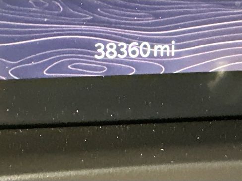 Used 2023 Jeep Grand Cherokee L Limited w/ Luxury Tech Group II image 19