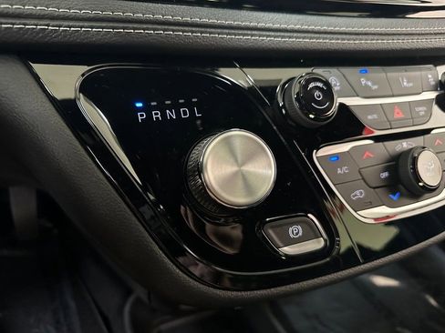 New 2026 Chrysler Pacifica Select image 27