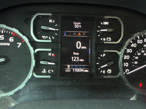 Used 2020 Toyota Tundra SR5 w/ TRD Off-Road Package image 16