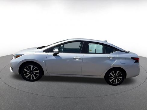 Used 2025 Nissan Versa SV FWD image 9