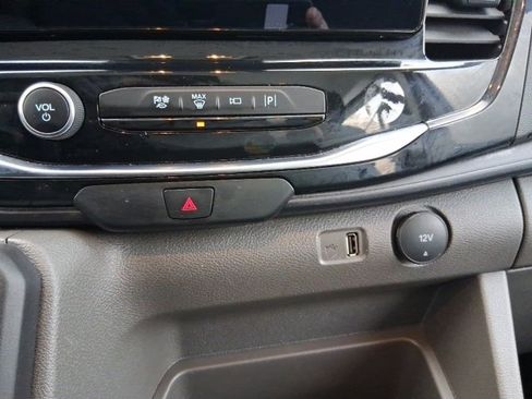 Used 2023 Ford Transit 350 XLT image 25