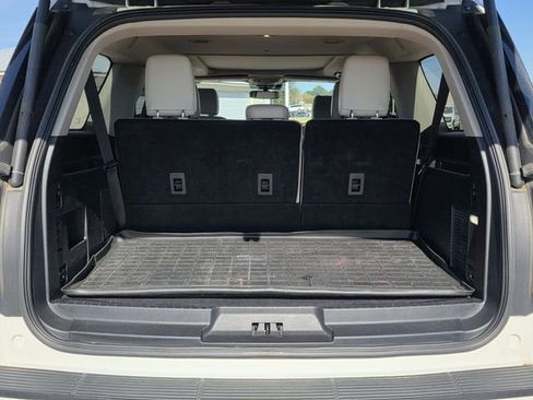 Used 2020 Ford Expedition Max Platinum image 30