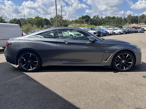 Used 2017 INFINITI Q60 3.0t w/ Premium Plus Package 3.0T AWD/4WD image 5