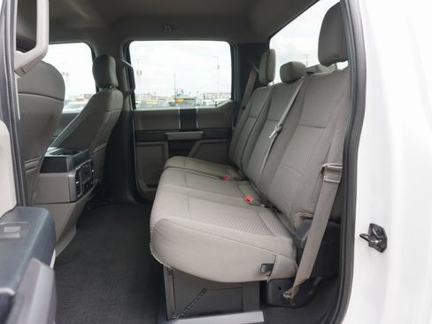 Used 2019 Ford F250 XLT w/ XLT Value Package image 17