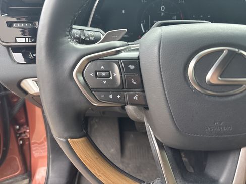 Used 2025 Lexus RX 350 Premium w/ Convenience Package AWD/4WD image 19